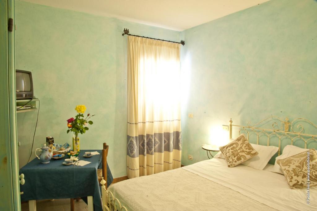 Bed And Breakfast Li Paduli Alvi กันนิโจเน ภายนอก รูปภาพ